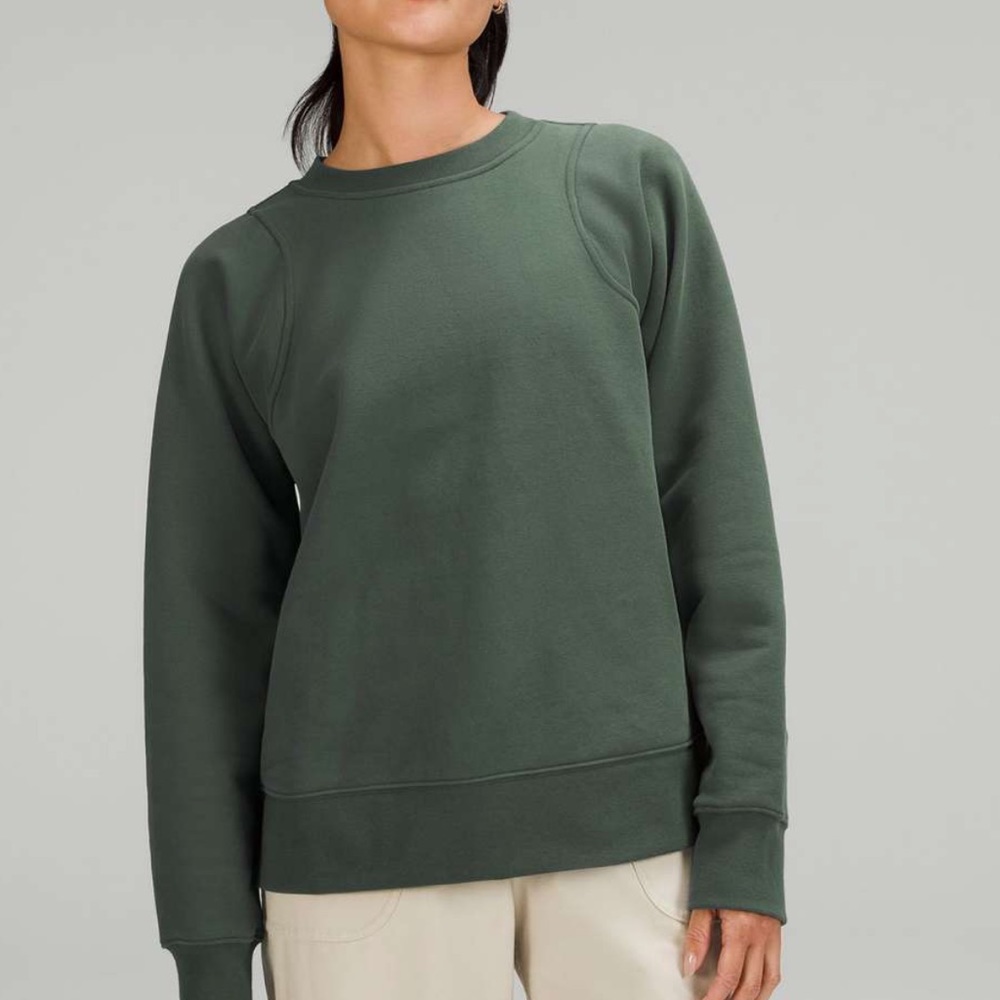 Brand new lounge crewneck pullover
